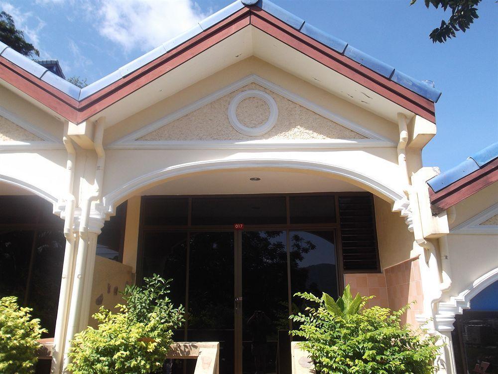Oyo 851 On Hill Residence Patong Exterior foto